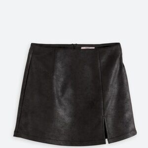 Dizzy Lizzy Faux Suede Mini Skort - Black (Size S) (Brand New Without Tags)